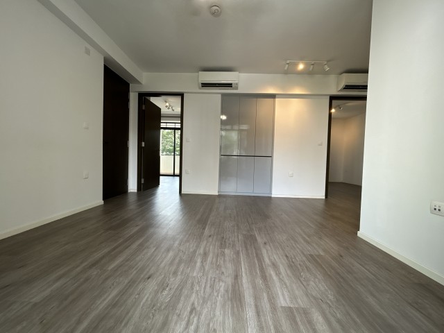 AVENUE SOUTH RESIDENCE 12