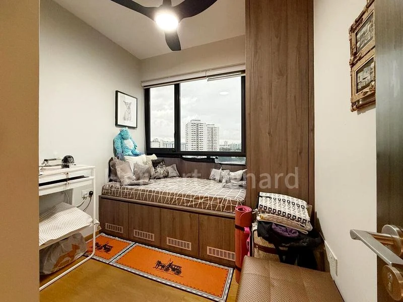 GRANDEUR PARK RESIDENCES 9