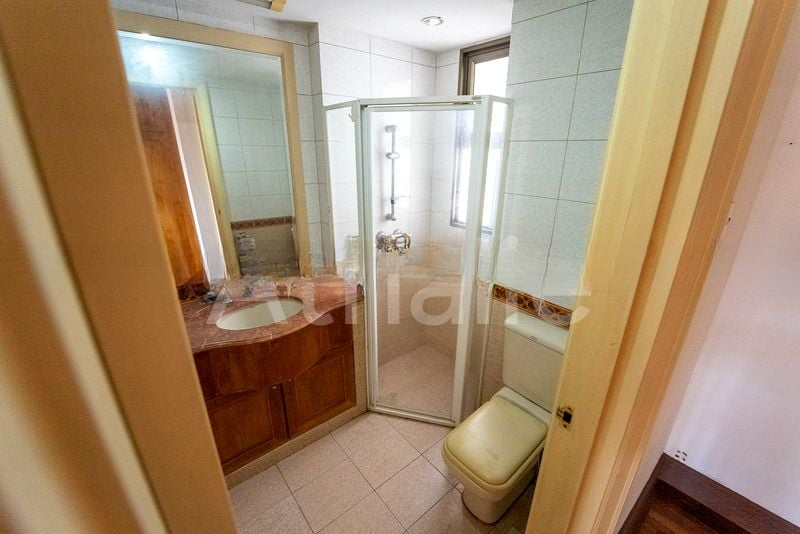 PARKVIEW APARTMENTS 11