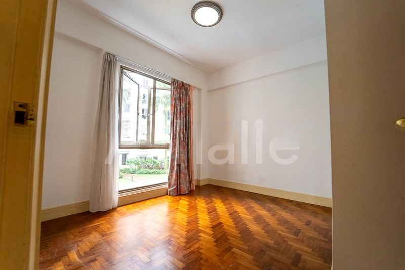 PARKVIEW APARTMENTS 13