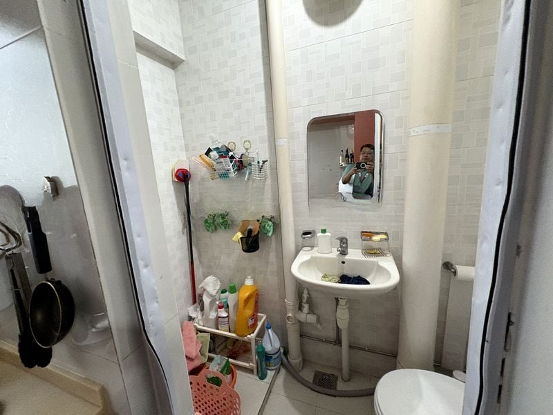 JURONG WEST ST 42 11