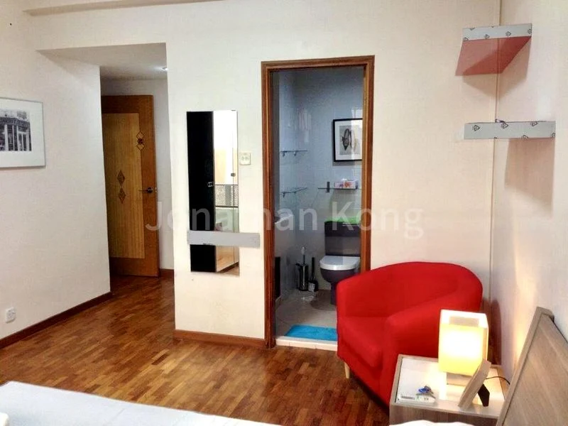 INTERNATIONAL PLAZA 3