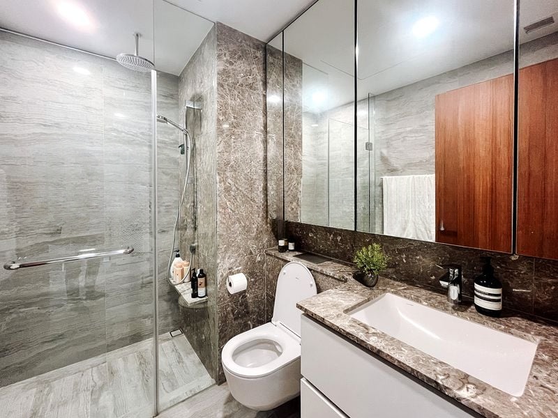 FOURTH AVENUE RESIDENCES 5