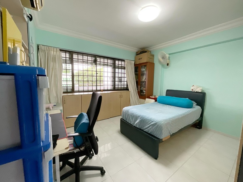 ANG MO KIO ST 21 10