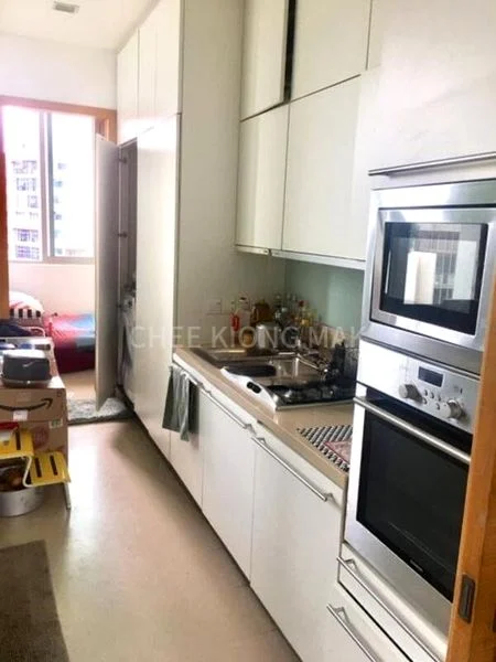 LEONIE HILL RESIDENCES 5