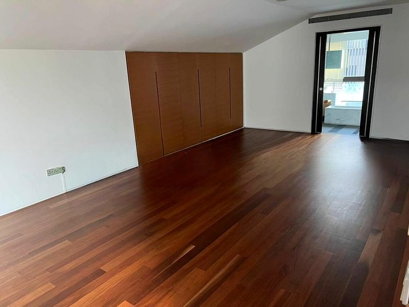 THE REEF AT KING'S DOCK 4