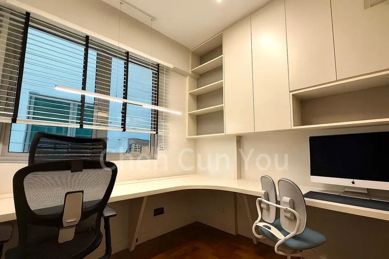 RAFFLESIA CONDOMINIUM 4