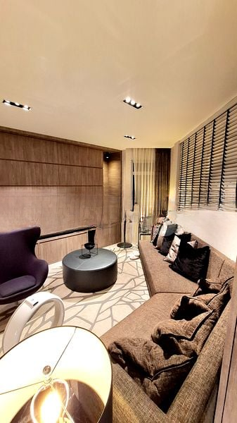LEEDON 2 8
