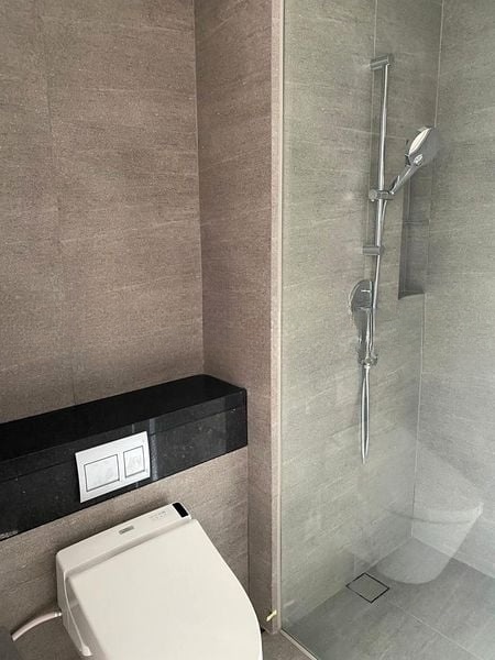 THE WOODLEIGH RESIDENCES 9