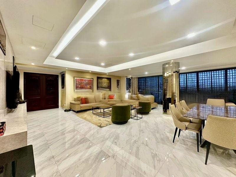 THE SOVEREIGN 9