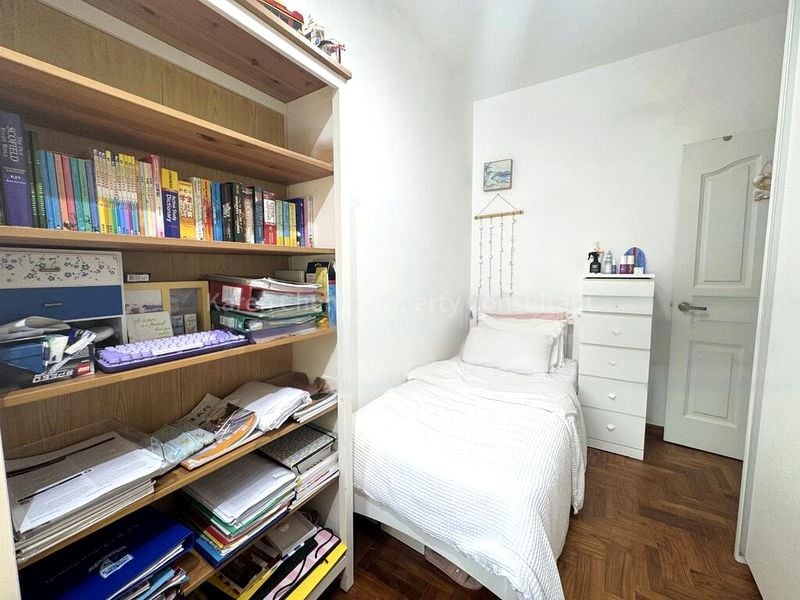 FOREST HILLS CONDOMINIUM 10