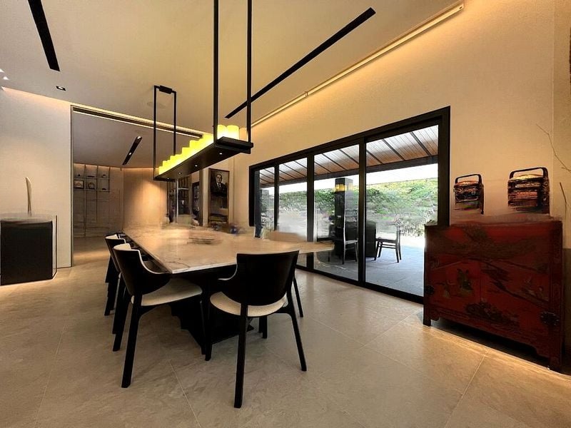 CALDECOTT HILL ESTATE 5