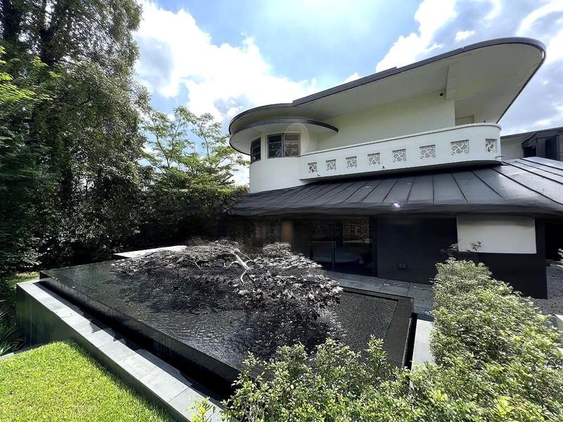 CALDECOTT HILL ESTATE 1