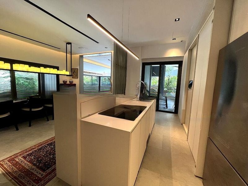 CALDECOTT HILL ESTATE 7