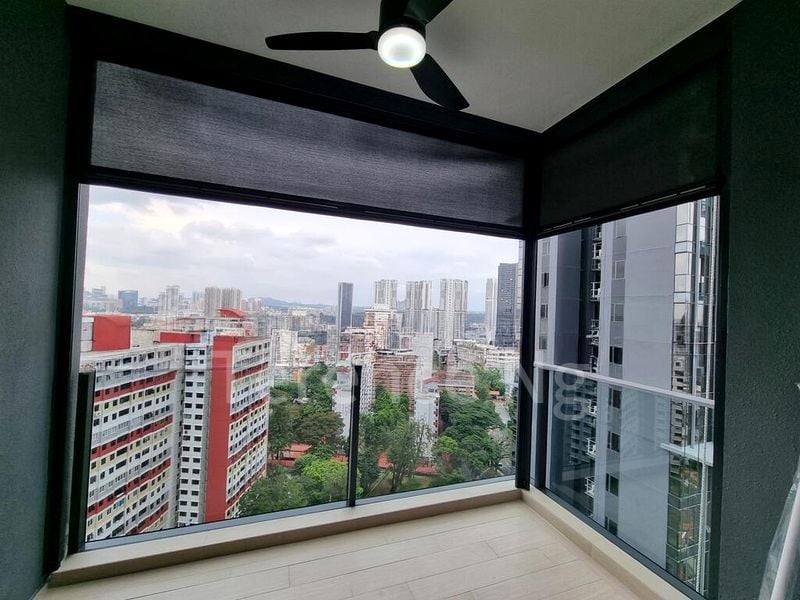 STIRLING RESIDENCES 4