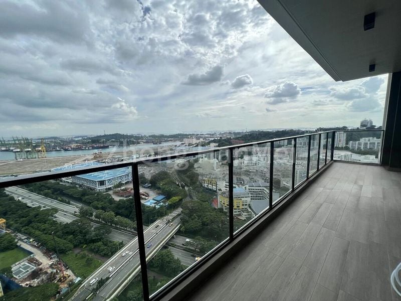 AVENUE SOUTH RESIDENCE 4