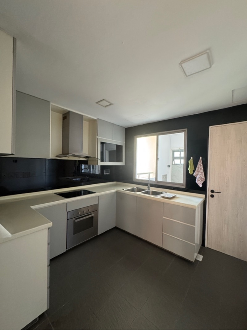 AZALEA PARK CONDOMINIUM 20