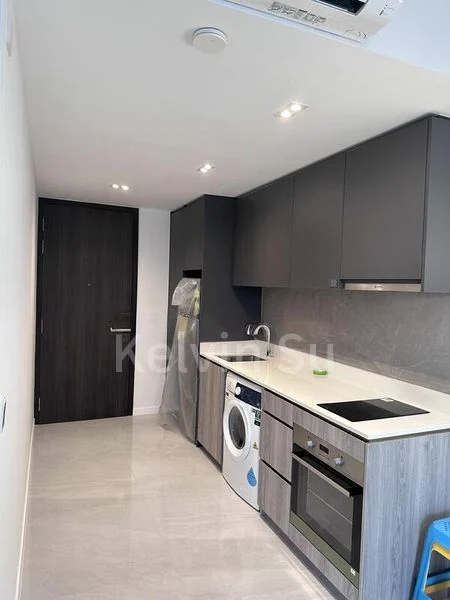 RIVERFRONT RESIDENCES 9