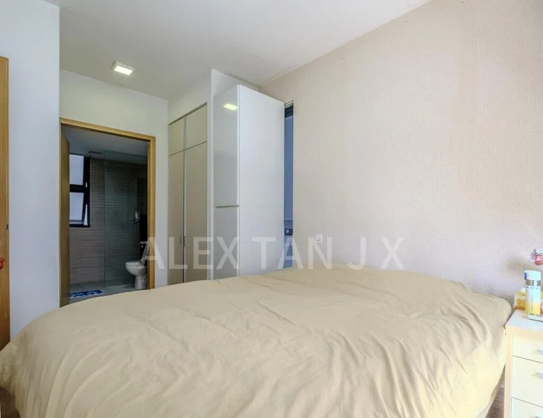 BLOSSOM RESIDENCES 4