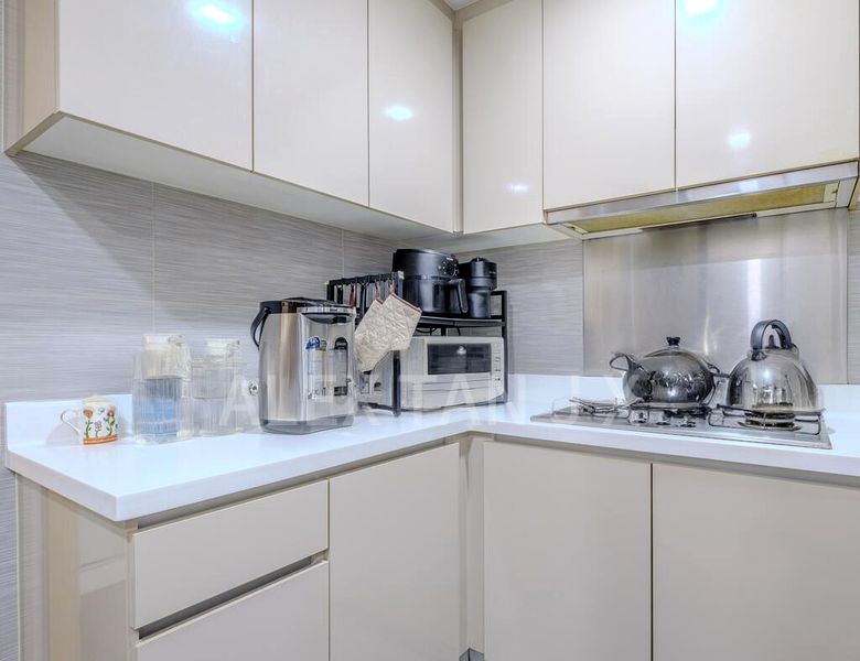 BLOSSOM RESIDENCES 8