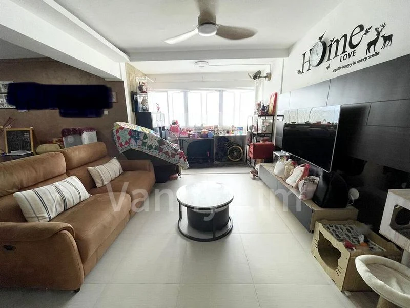 ESPARINA RESIDENCES 10