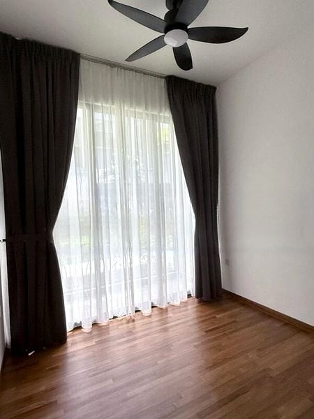 AFFINITY AT SERANGOON 10