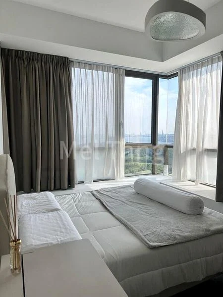 SKYLINE RESIDENCES 4