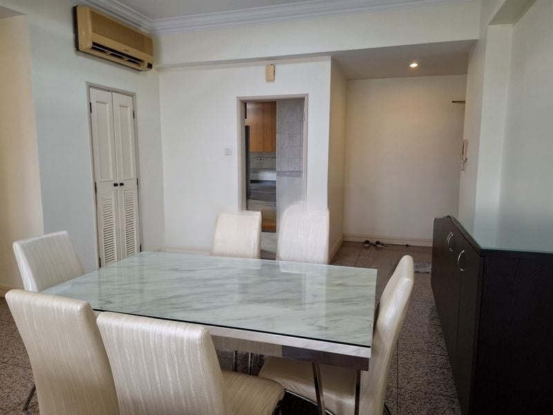 SHERWOOD CONDOMINIUM 6