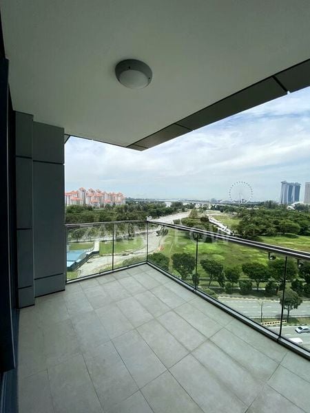 CONCOURSE SKYLINE 14