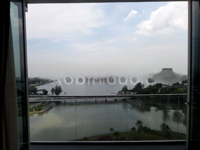 KALLANG RIVERSIDE 4