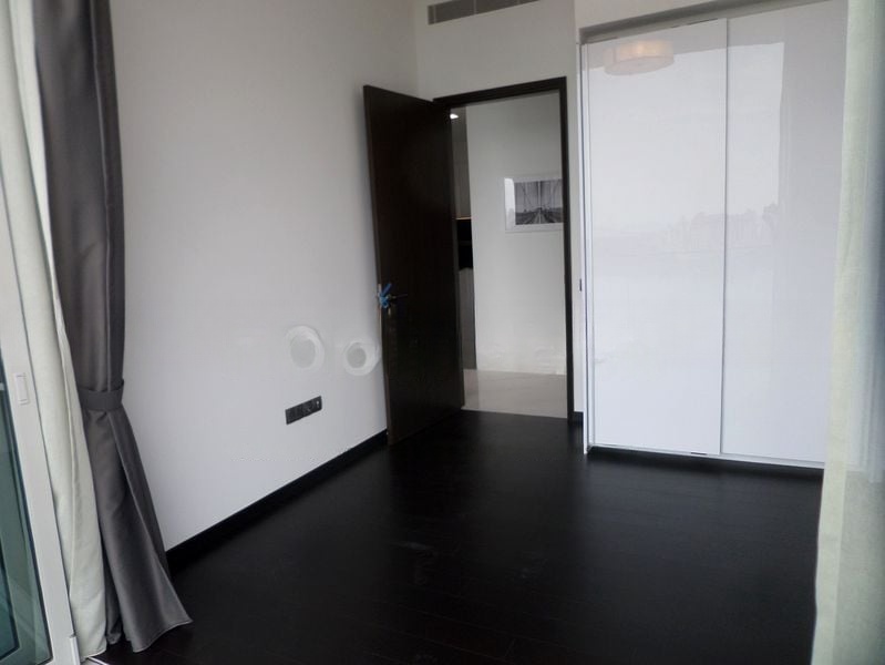 KALLANG RIVERSIDE 15