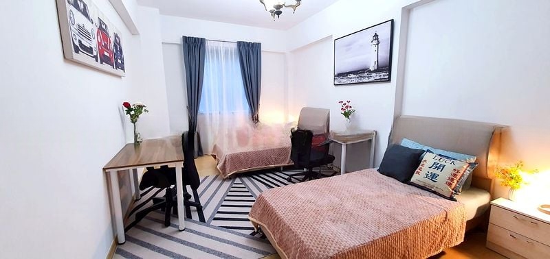 WEST BAY CONDOMINIUM 10