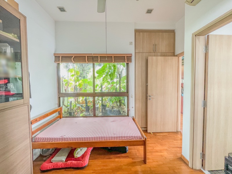 VARSITY PARK CONDOMINIUM 14