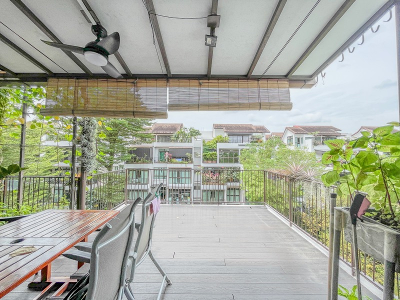 VARSITY PARK CONDOMINIUM 26