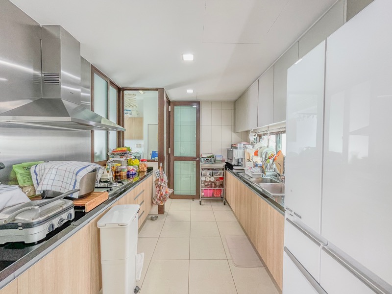 VARSITY PARK CONDOMINIUM 28