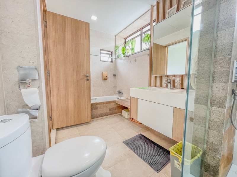 VARSITY PARK CONDOMINIUM 34