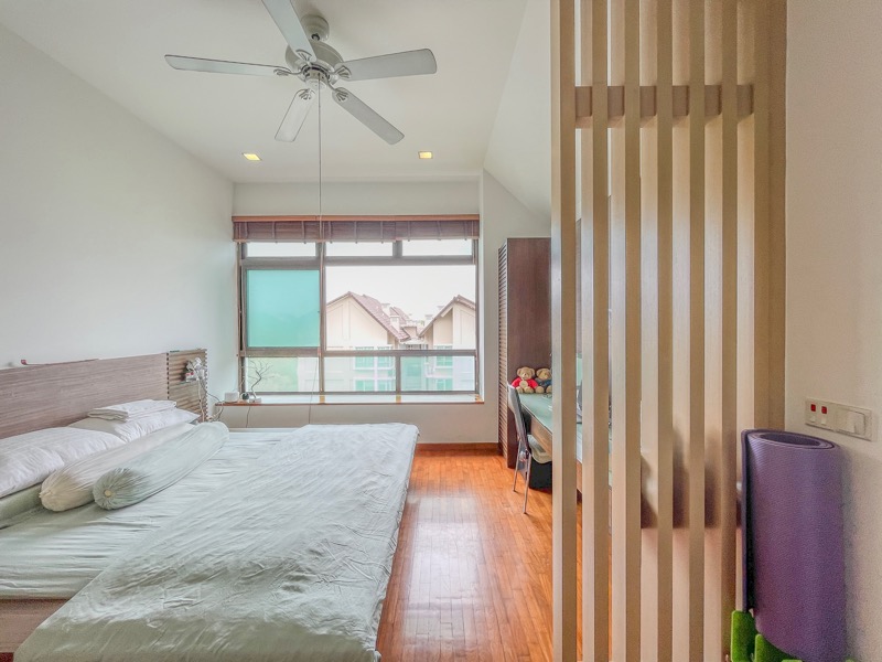 VARSITY PARK CONDOMINIUM 35