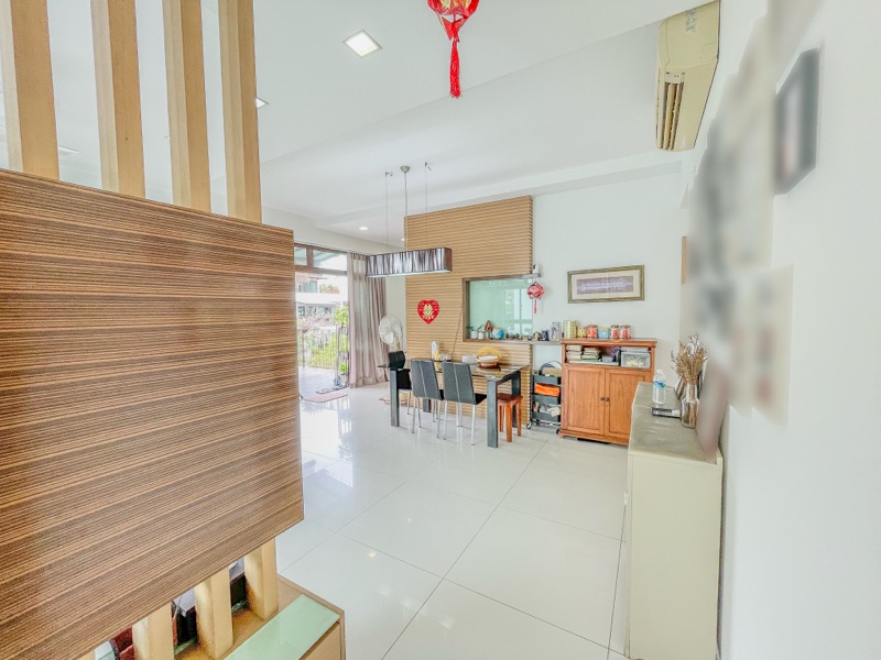 VARSITY PARK CONDOMINIUM 6