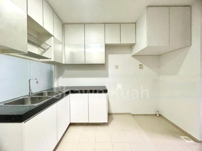 RESIDENCES AT 338A 11