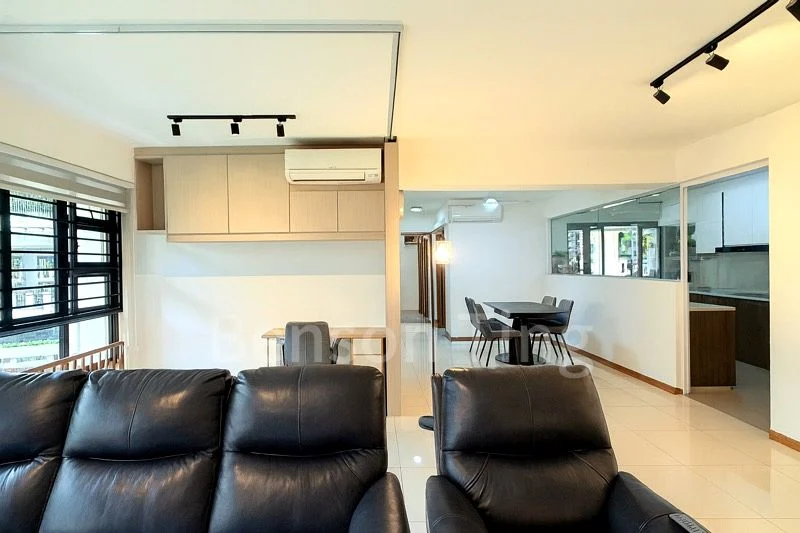 BT BATOK WEST AVE 8 6