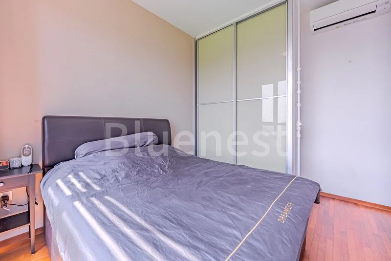 FORESQUE RESIDENCES 7