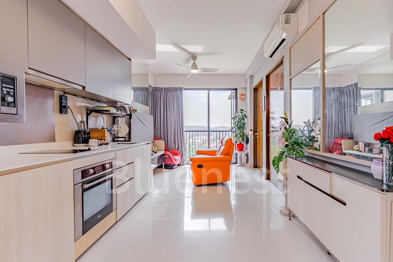 FORESQUE RESIDENCES 10