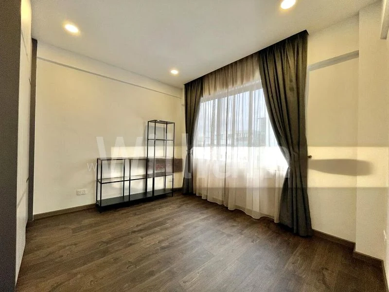 BOTANIC GARDENS MANSION 6