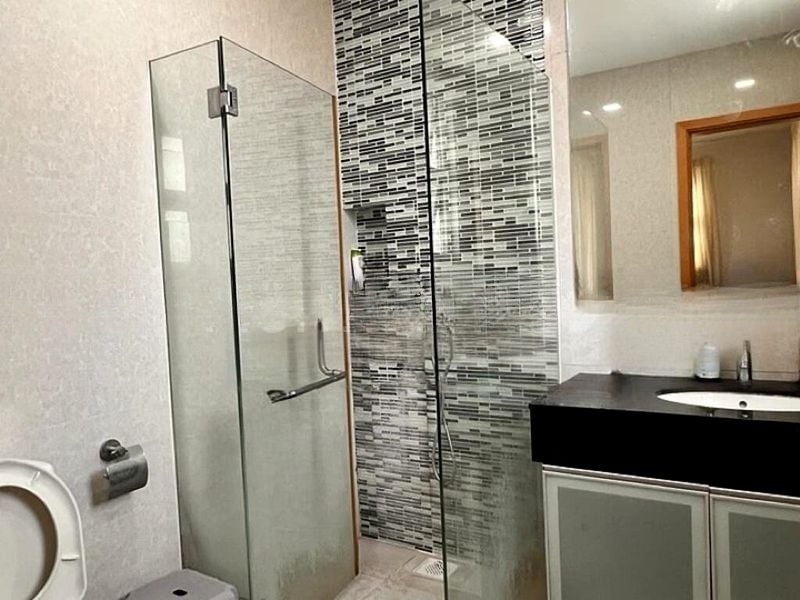 SELETAR HILLS ESTATE 6