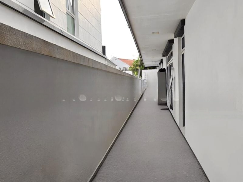 SELETAR HILLS ESTATE 8