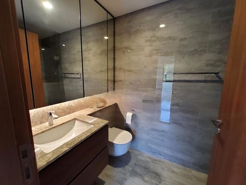 FOURTH AVENUE RESIDENCES 4