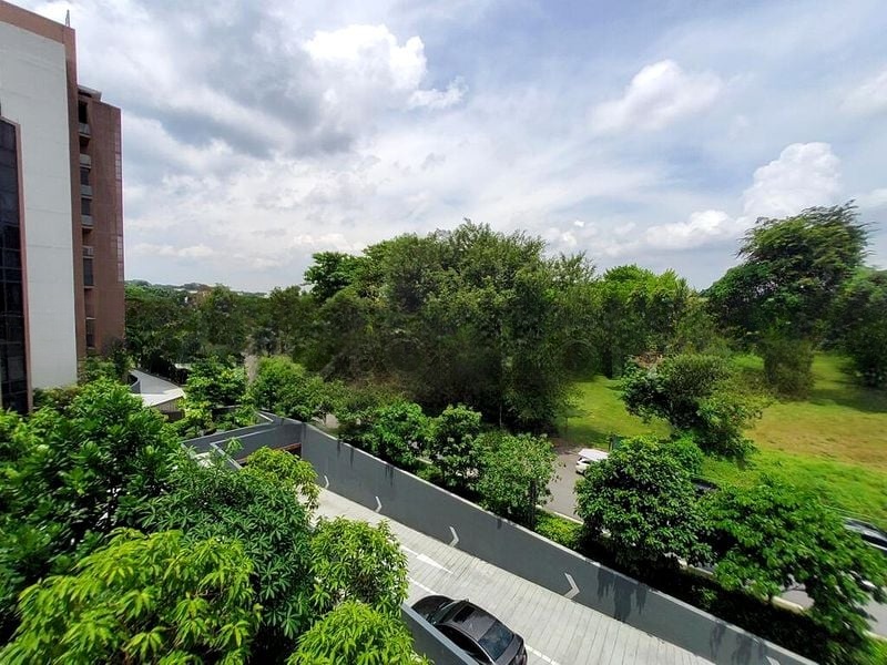 FOURTH AVENUE RESIDENCES 7