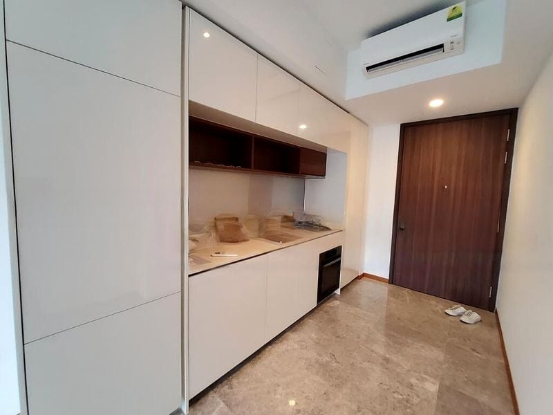 FOURTH AVENUE RESIDENCES 6
