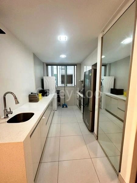 THE ROCHESTER RESIDENCES 8