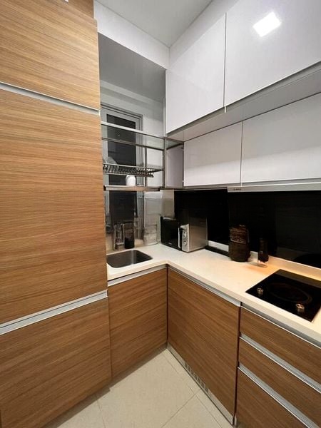 CENTRA HEIGHTS 10
